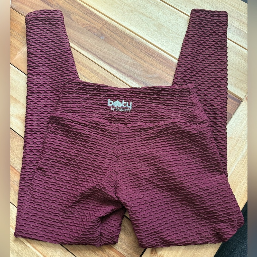 Booty by Brabants full length croco leggings red Merlot